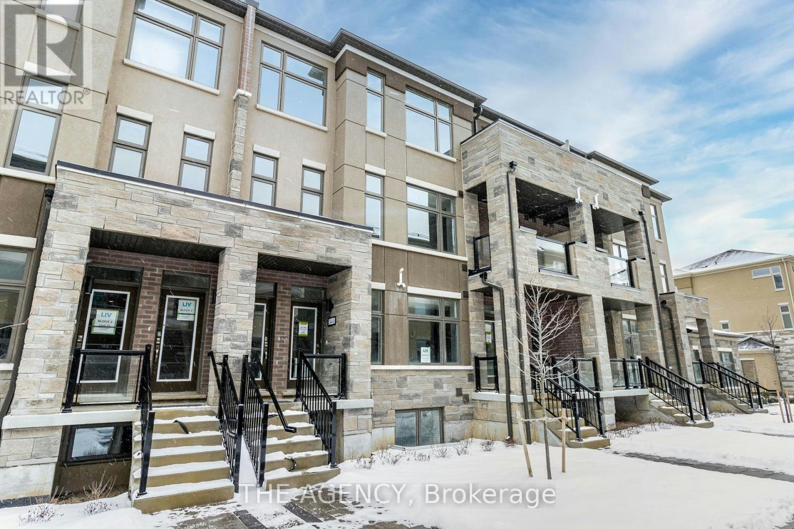 24-45 Fieldridge Crescent, Brampton, ON, L6R 4G6