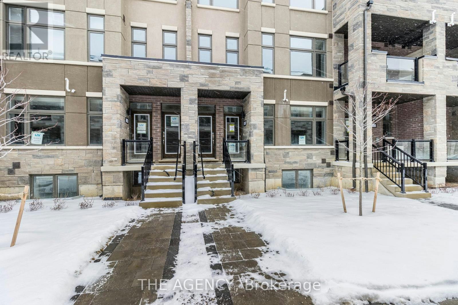 24-45 Fieldridge Crescent, Brampton, ON, L6R 4G6 - 2