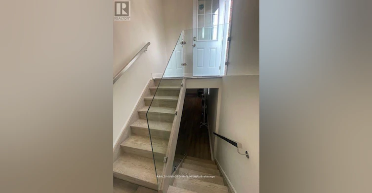 3665 Colonial Lower Drive, Mississauga, ON, L5L 4P2 - 4