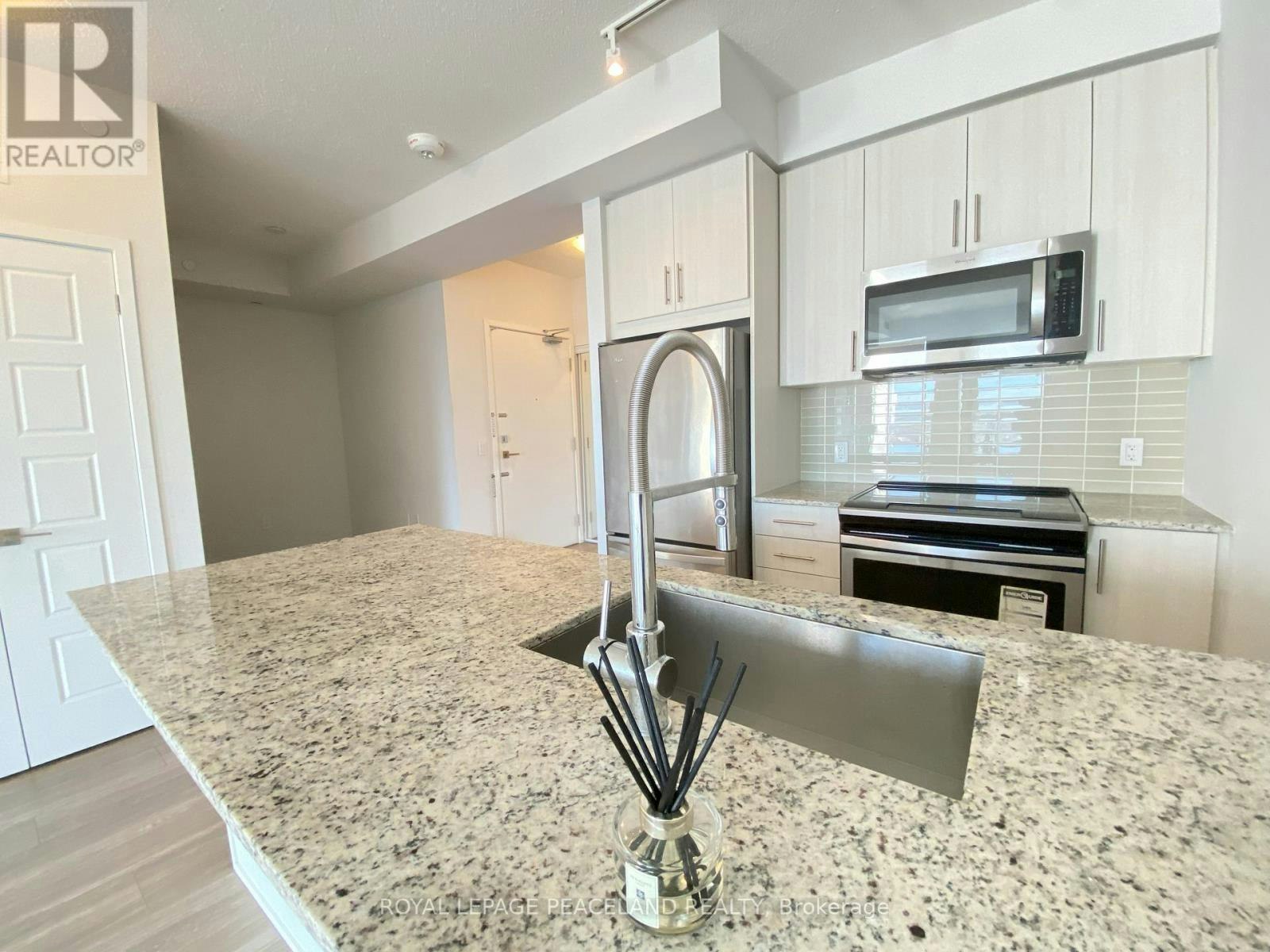 1901-4085 Parkside Village Drive, Mississauga, ON, L5B 0K9 - 19
