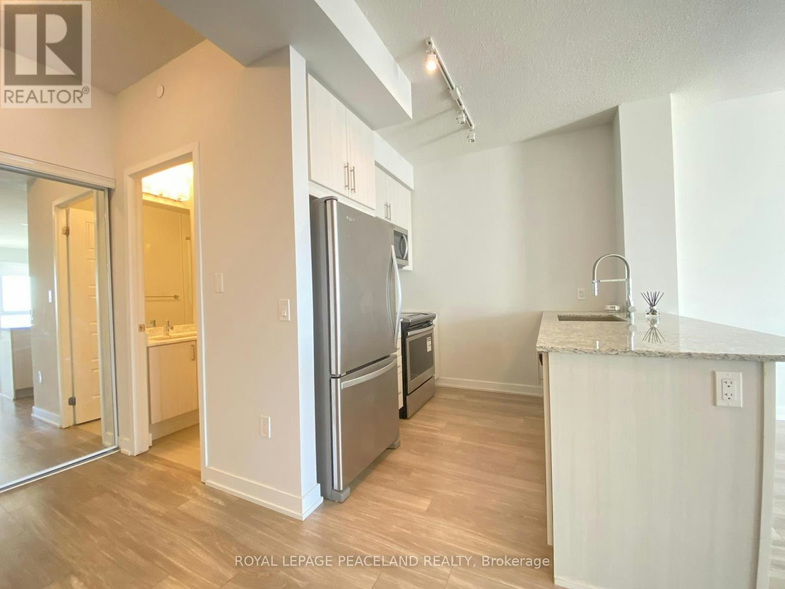 1901-4085 Parkside Village Drive, Mississauga, ON, L5B 0K9 - 10