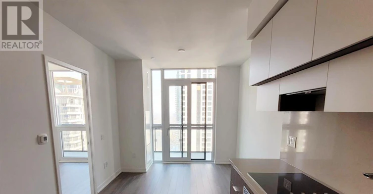 2510-39 Roehampton Avenue, Toronto, ON, M4P 1P9 - 2