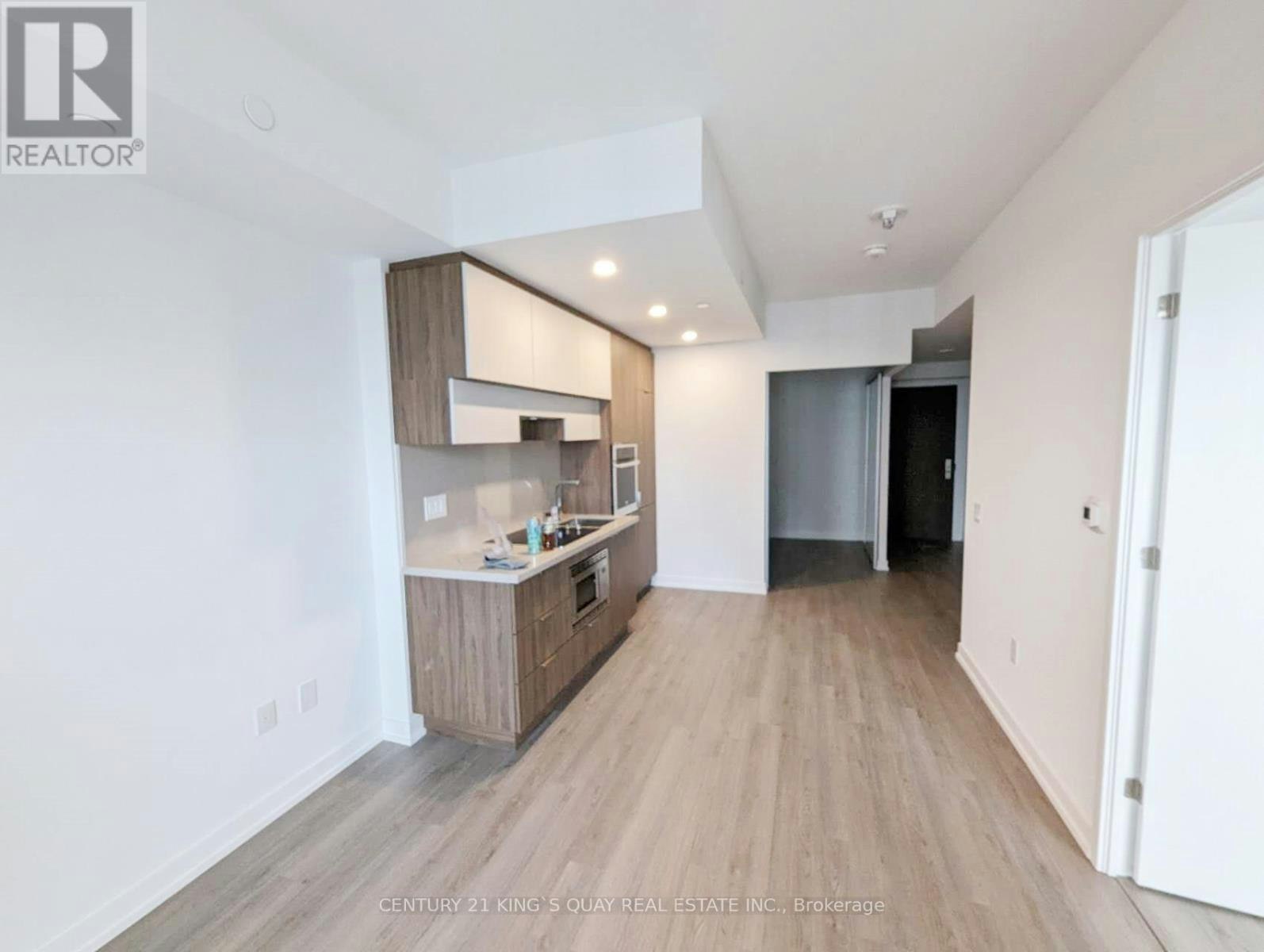 2510-39 Roehampton Avenue, Toronto, ON, M4P 1P9 - 3