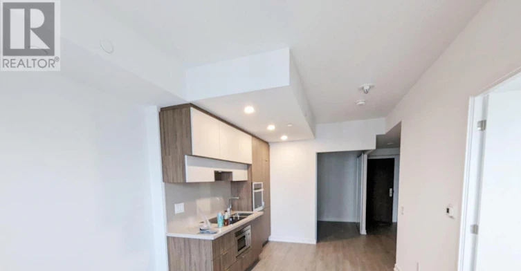 2510-39 Roehampton Avenue, Toronto, ON, M4P 1P9 - 3
