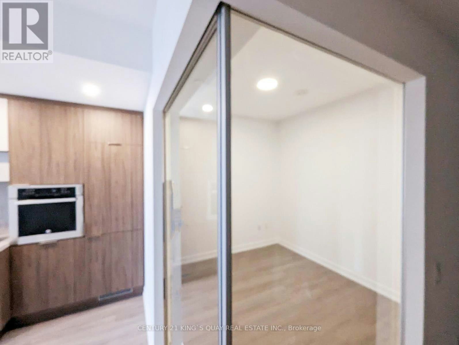 2510-39 Roehampton Avenue, Toronto, ON, M4P 1P9 - 7