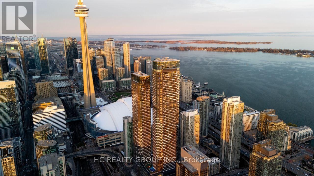 2103-3 Concord Cityplace Way, Toronto, ON, M5V 0X4 - 2