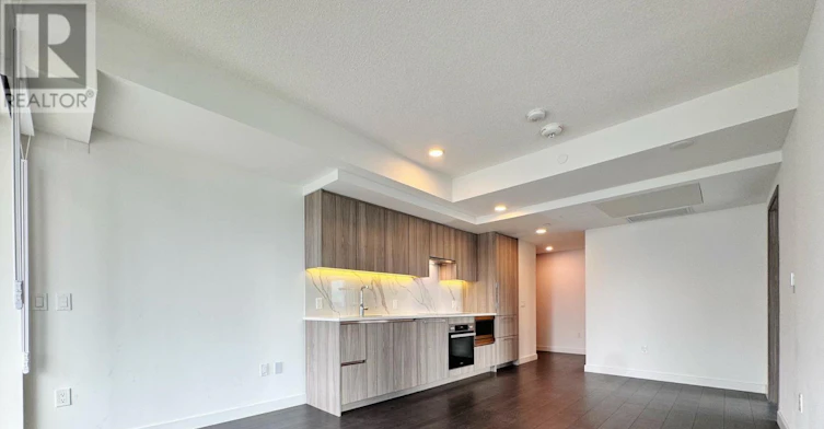 2103-3 Concord Cityplace Way, Toronto, ON, M5V 0X4 - 8