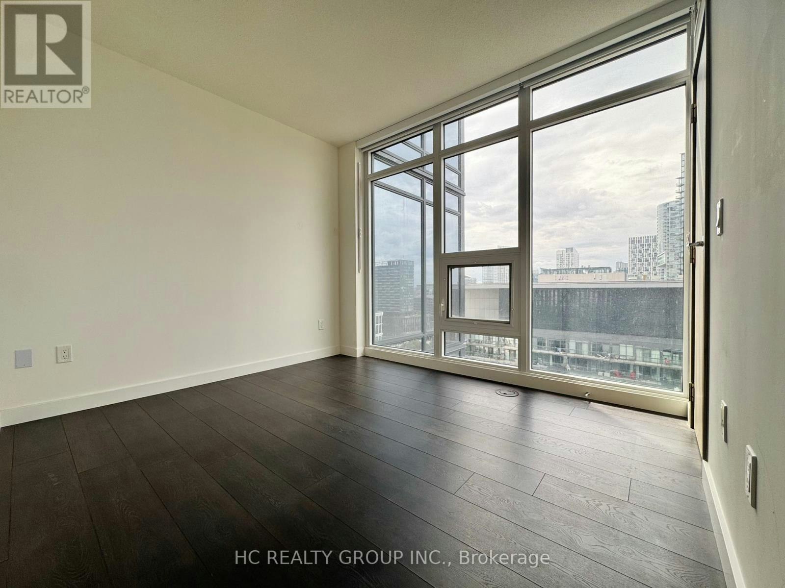 2103-3 Concord Cityplace Way, Toronto, ON, M5V 0X4 - 15