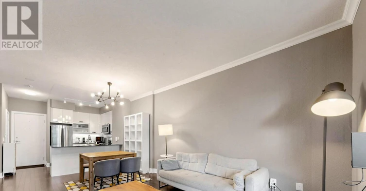 201-90 Stadium Road, Toronto, ON, M5V 3E9 - 3