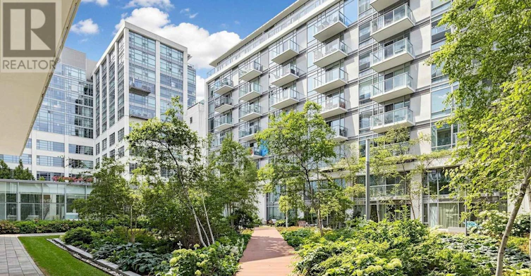201-90 Stadium Road, Toronto, ON, M5V 3E9 - 21