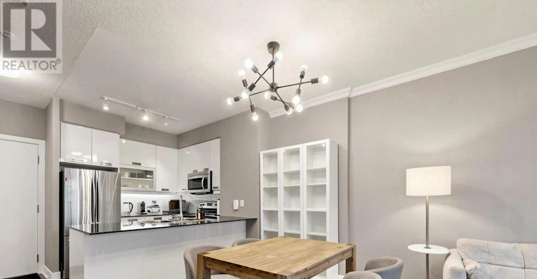 201-90 Stadium Road, Toronto, ON, M5V 3E9 - 5