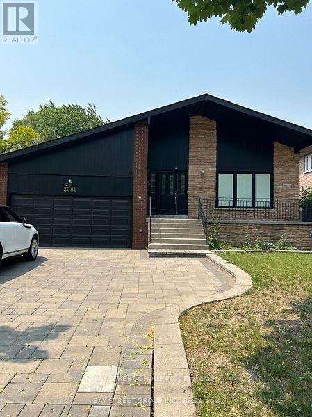 2086 Pharmacy Avenue, Toronto, ON, M1W 1H8