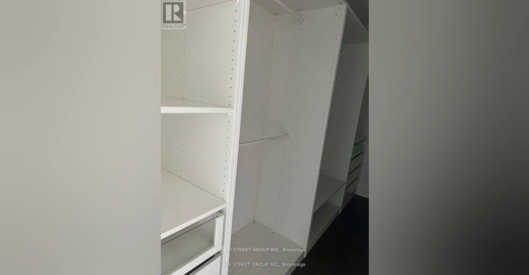 2086 Pharmacy Avenue, Toronto, ON, M1W 1H8 - 13