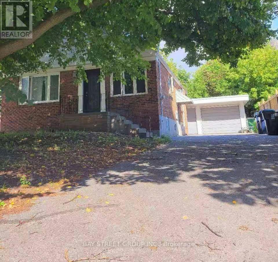 182 Phyllis Avenue, Toronto, ON, M1M 1Y8