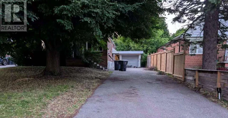 182 Phyllis Avenue, Toronto, ON, M1M 1Y8 - 13