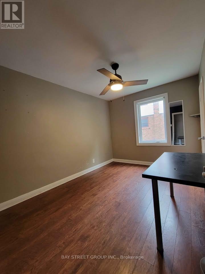 182 Phyllis Avenue, Toronto, ON, M1M 1Y8 - 9