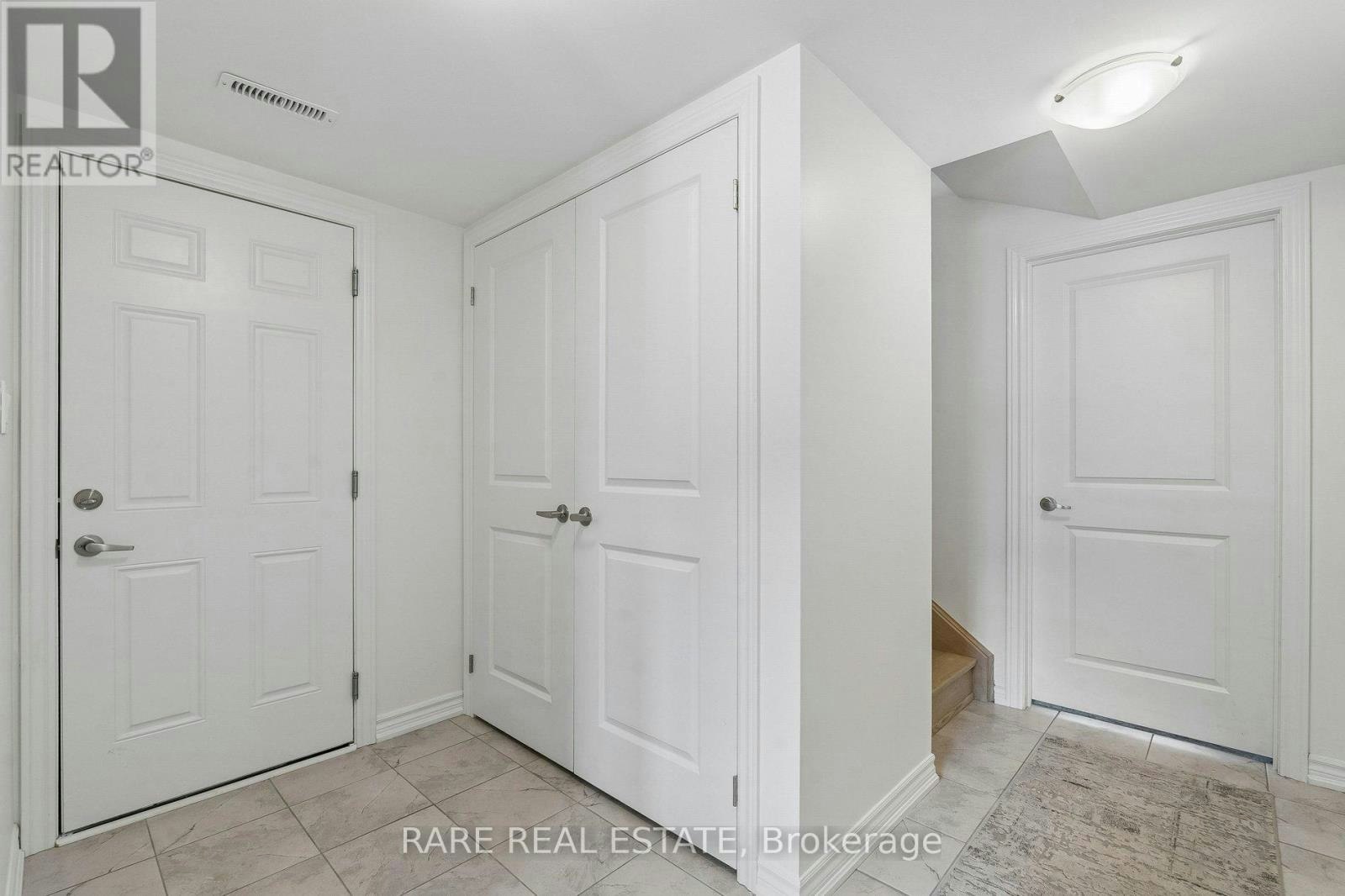 55 Hay Lane, Barrie, ON, L9J 0T6 - 7