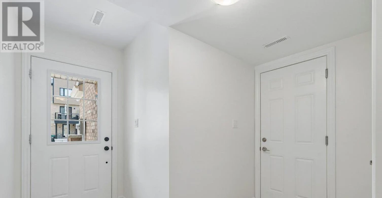 55 Hay Lane, Barrie, ON, L9J 0T6 - 6