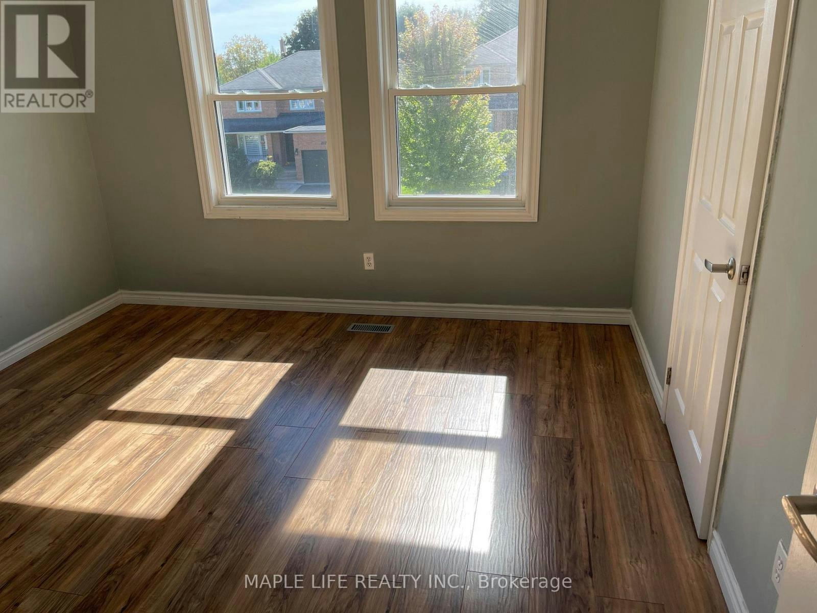 175 Keffer Circle, Newmarket, ON, L3X 1R9 - 9