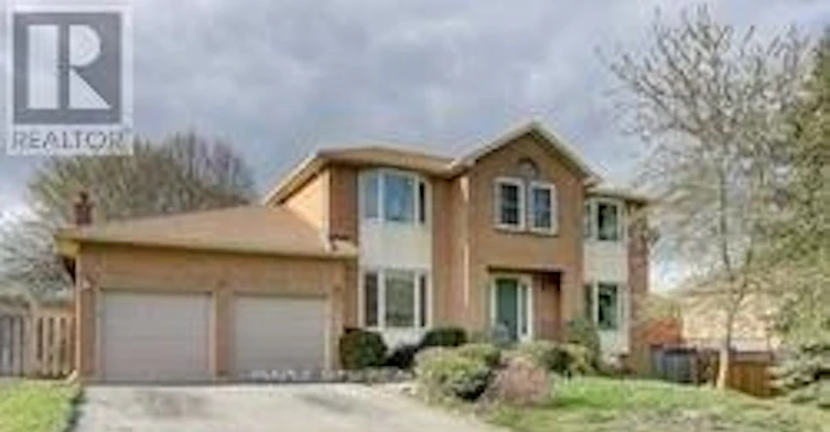 175 Keffer Circle, Newmarket, ON, L3X 1R9
