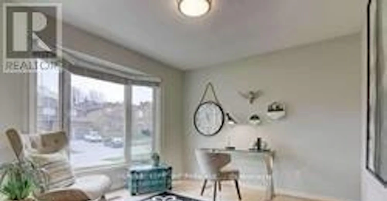 175 Keffer Circle, Newmarket, ON, L3X 1R9 - 3