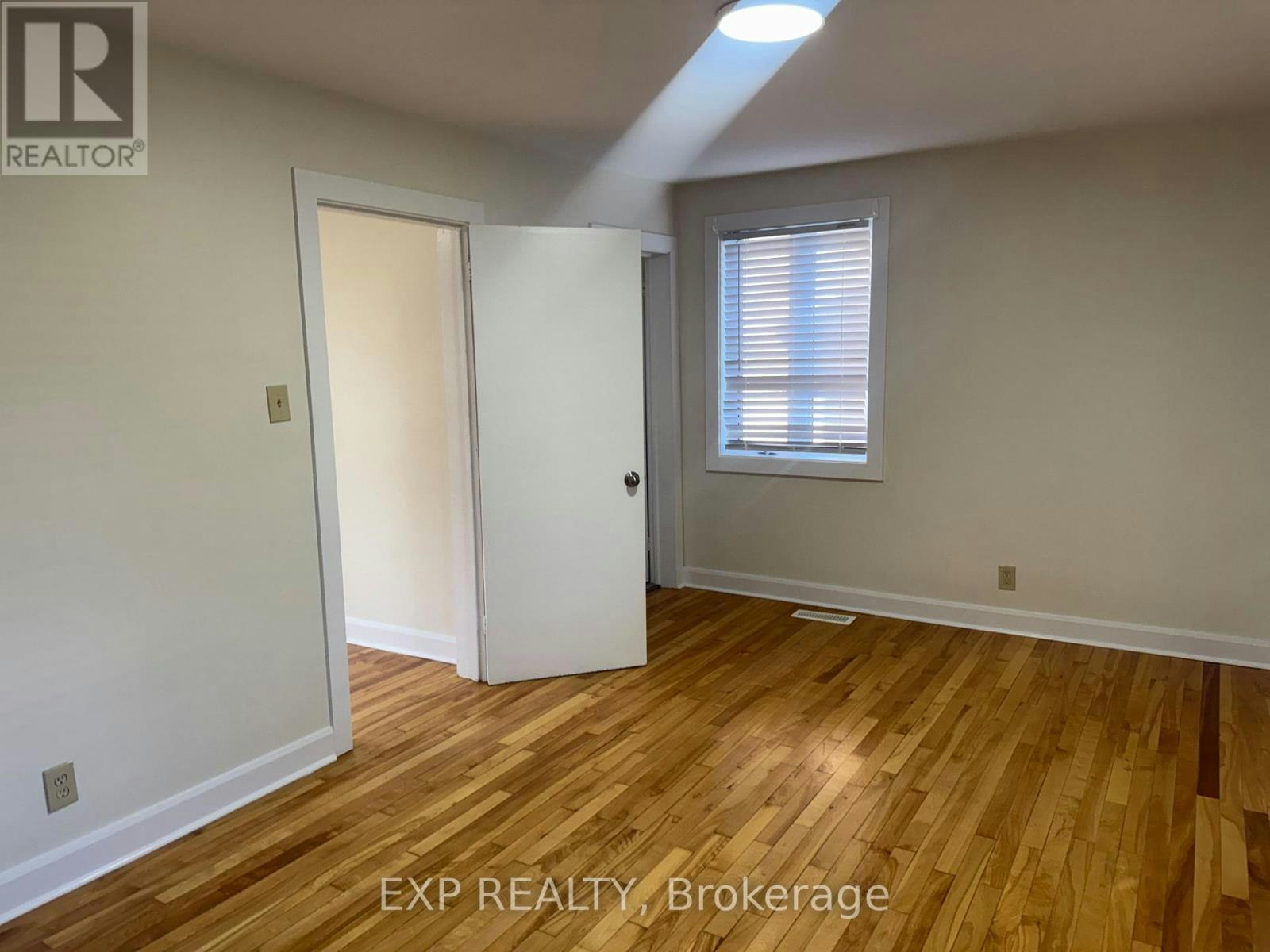 1-1268 Emperor Avenue, Ottawa, ON, K1Z 8C5 - 6