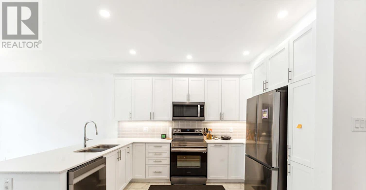 330 Makobe Lane, Ottawa, ON, K4M 0M1 - 7