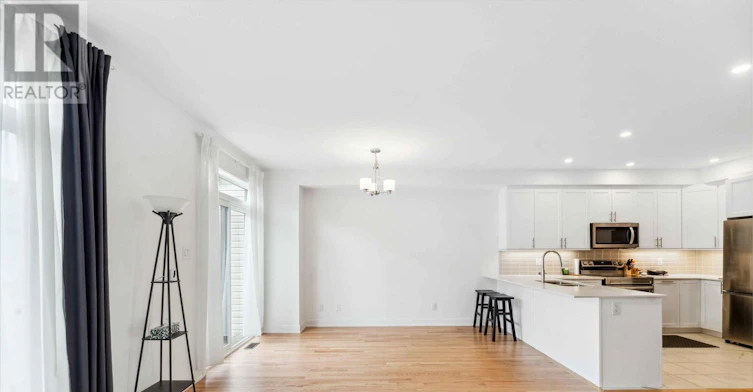 330 Makobe Lane, Ottawa, ON, K4M 0M1 - 12