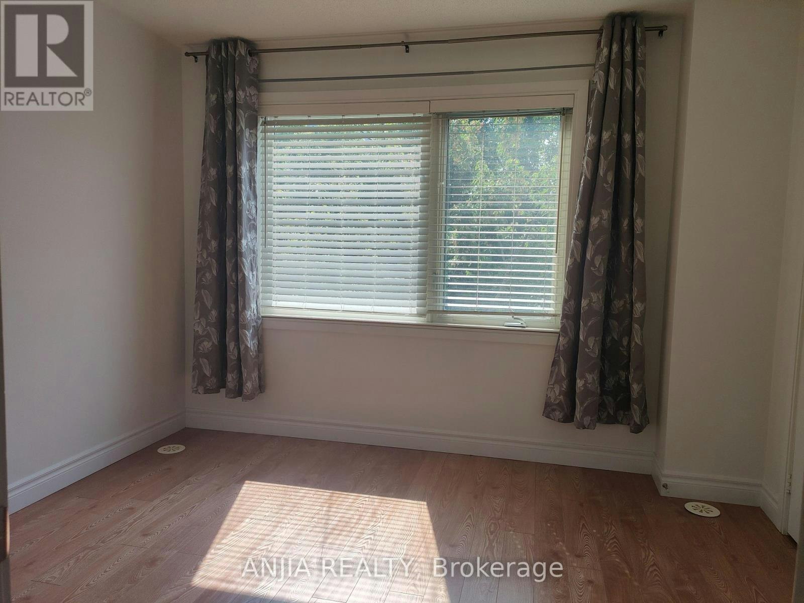 62-295 Village Green Square, Toronto, ON, M1S 0L2 - 7