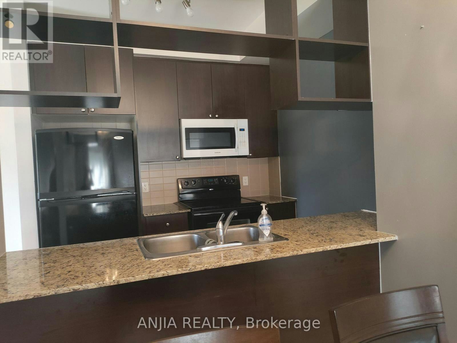 62-295 Village Green Square, Toronto, ON, M1S 0L2 - 5