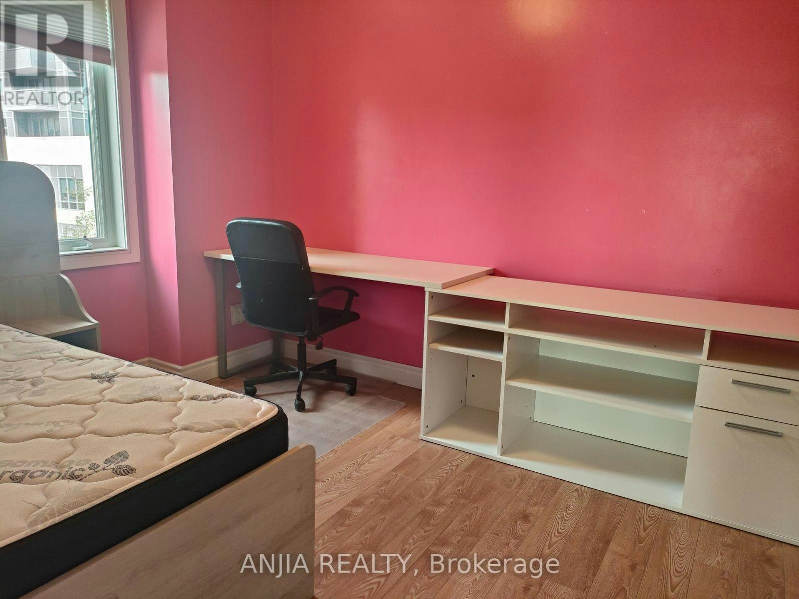 62-295 Village Green Square, Toronto, ON, M1S 0L2 - 10