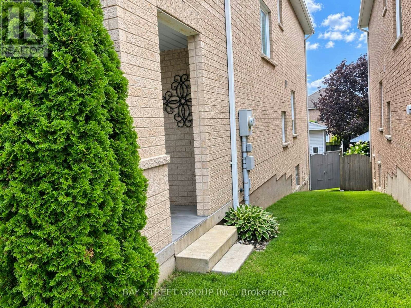 63 Aylesworth Avenue, Clarington, ON, L1E 3J8 - 4