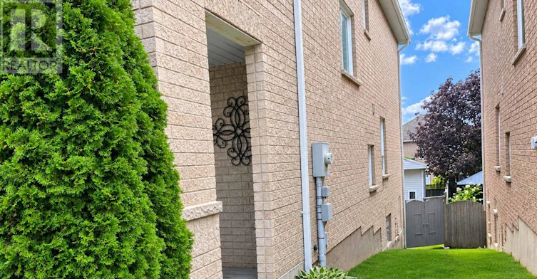 63 Aylesworth Avenue, Clarington, ON, L1E 3J8 - 4