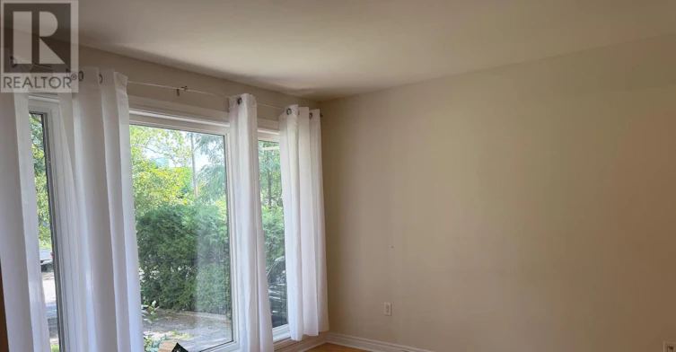 120 Baker Avenue, Richmond Hill, ON, L4C 1X4 - 10