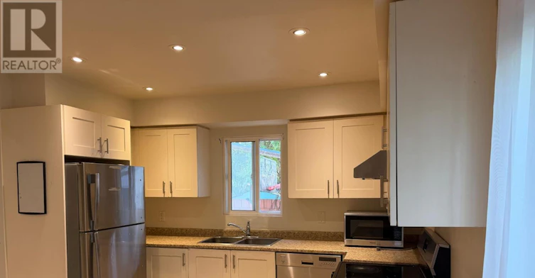 120 Baker Avenue, Richmond Hill, ON, L4C 1X4 - 15