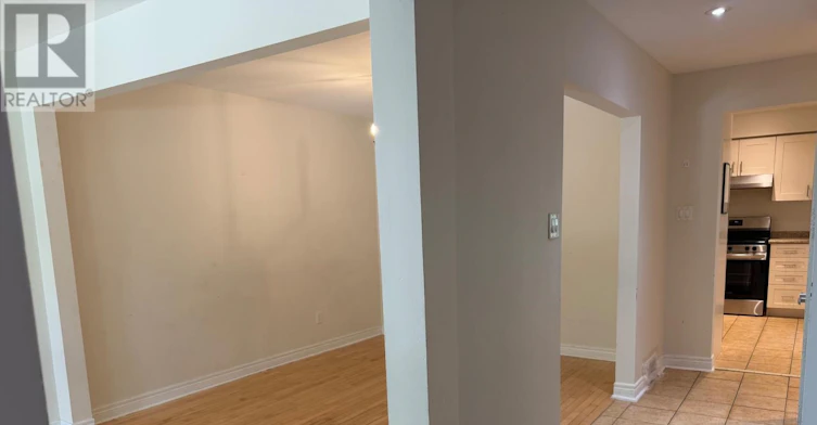 120 Baker Avenue, Richmond Hill, ON, L4C 1X4 - 5