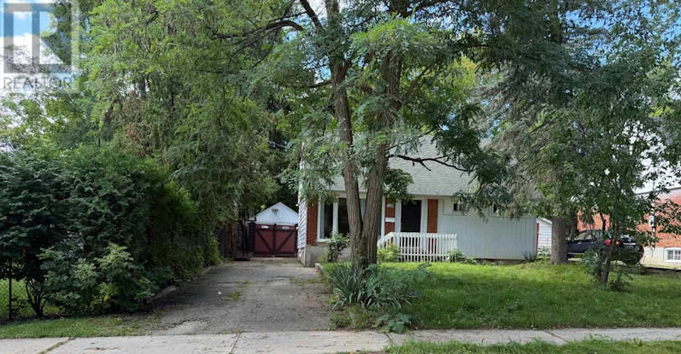 120 Baker Avenue, Richmond Hill, ON, L4C 1X4