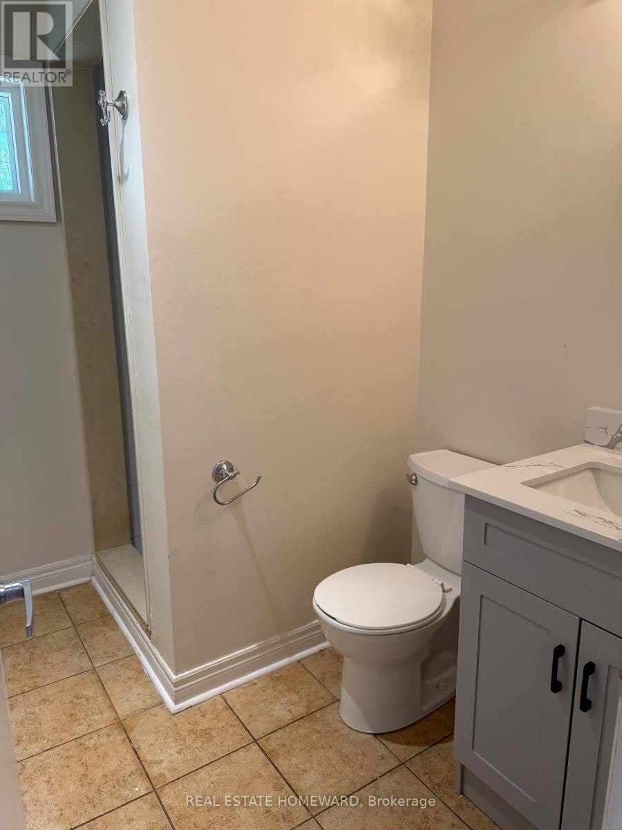 120 Baker Avenue, Richmond Hill, ON, L4C 1X4 - 7