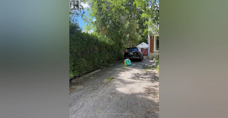 120 Baker Avenue, Richmond Hill, ON, L4C 1X4 - 3