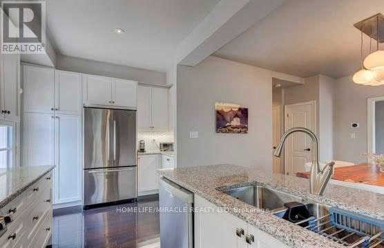 4-8441 Islington Avenue, Vaughan, ON, L4L 1X3 - 8