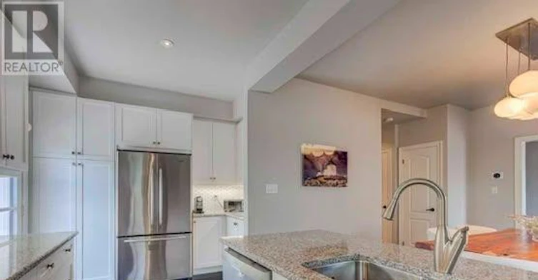 4-8441 Islington Avenue, Vaughan, ON, L4L 1X3 - 8