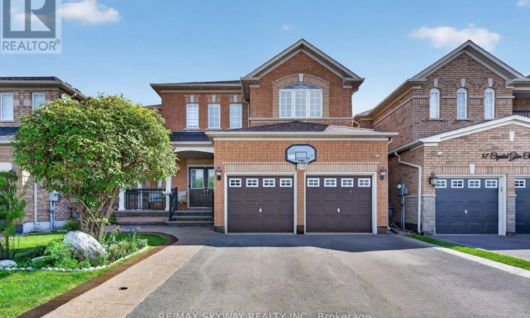 59 Crystal Glen Crescent