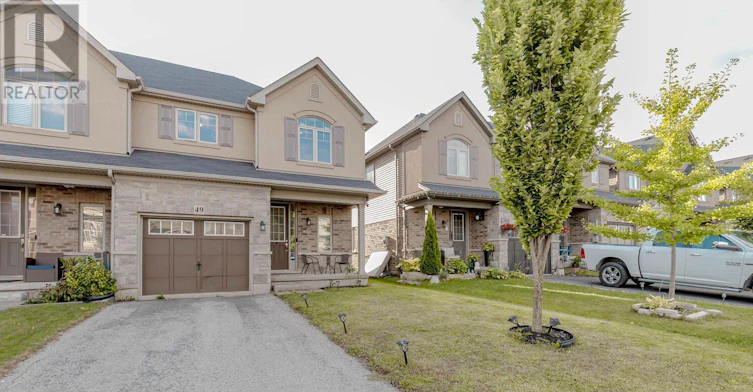 49 Sexton Crescent, Hamilton, ON, L9G 0E3 - 3