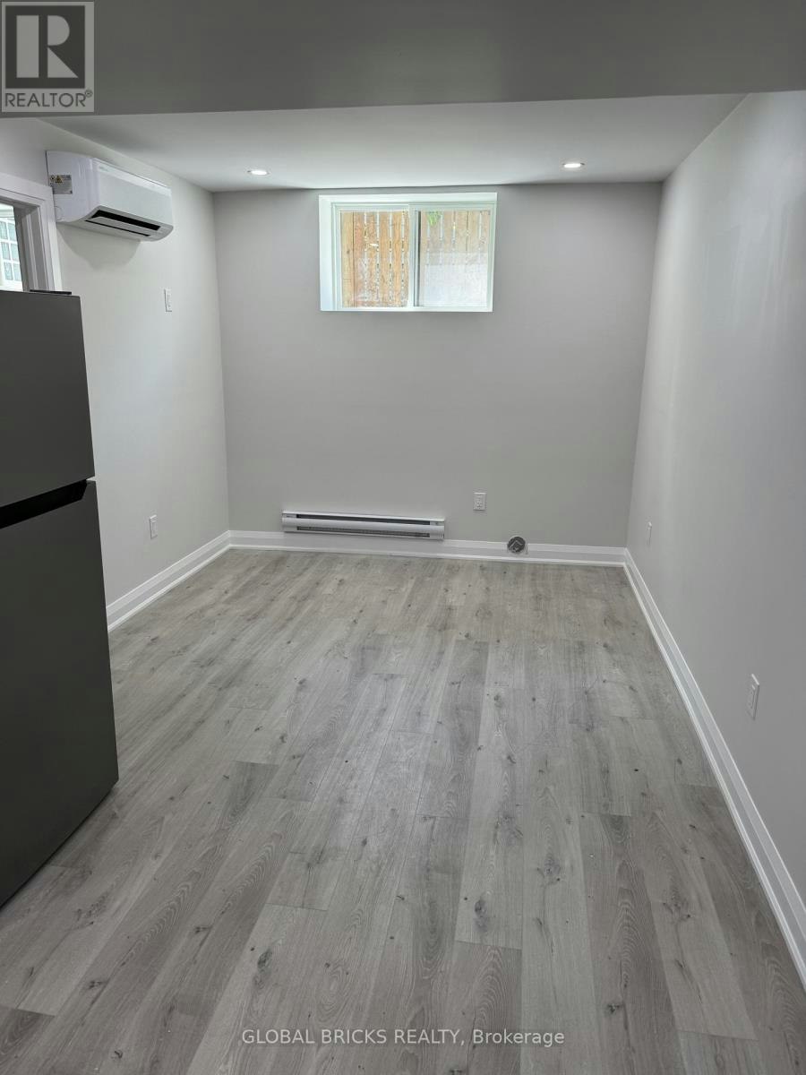 3- LOWER-101 Minerva Avenue, Toronto, ON, M1M 1V8 - 16