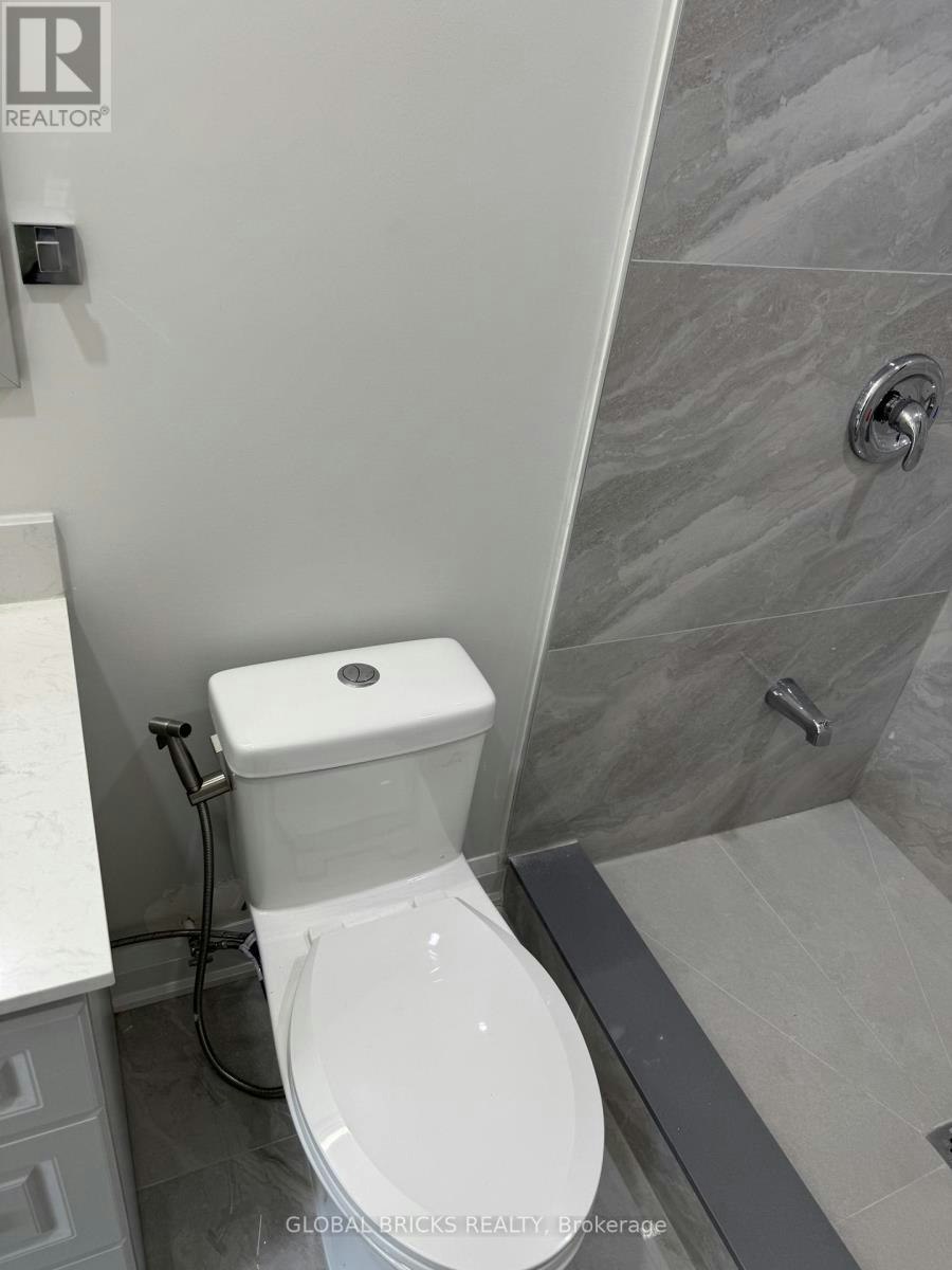 3- LOWER-101 Minerva Avenue, Toronto, ON, M1M 1V8 - 8