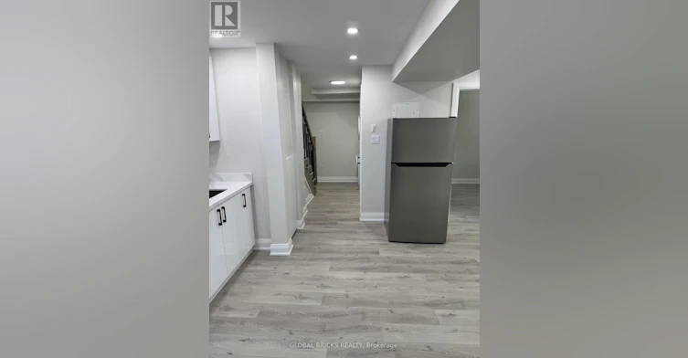 3- LOWER-101 Minerva Avenue, Toronto, ON, M1M 1V8 - 24