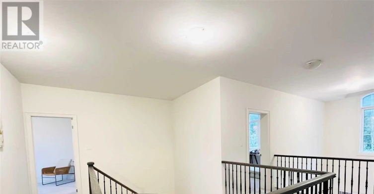 25 Mcisaac Drive, Springwater, ON, L9X 2A2 - 19