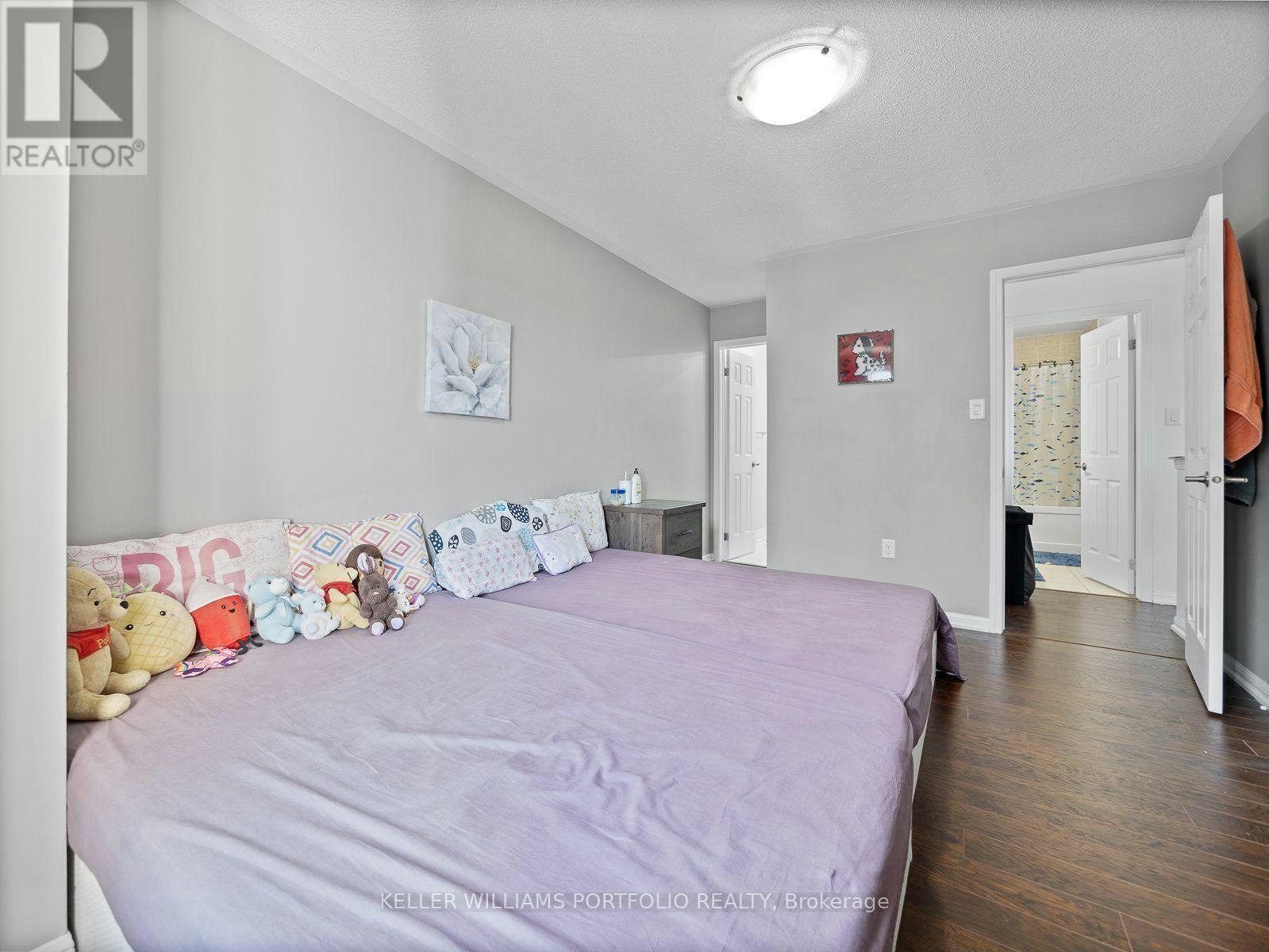 1-1025 Nadalin Heights, Milton, ON, L9T 8R3 - 32