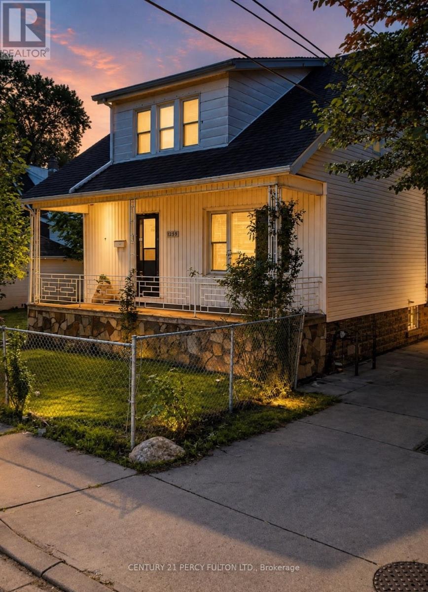 1259 Cataraqui Street, Windsor, ON, N9A 3R2