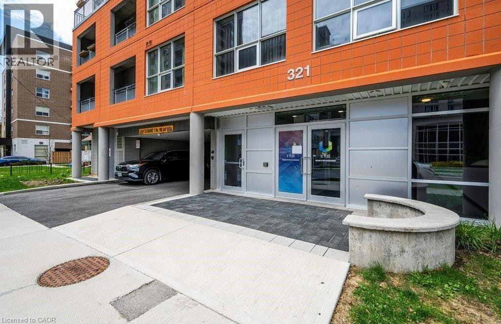 312-321 Spruce Street, Waterloo, ON, N2L 0G4 - 2